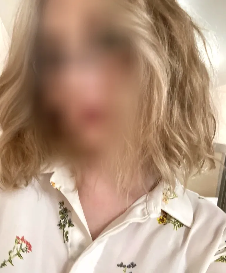 Uxía, 33 años